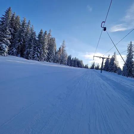 Mountain Mia Chalet Sisava