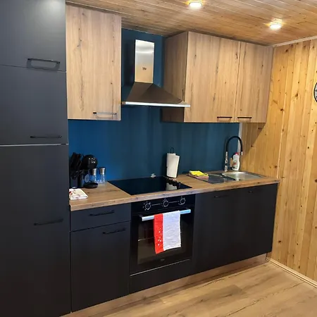 Mountain Mia Chalet Sisava